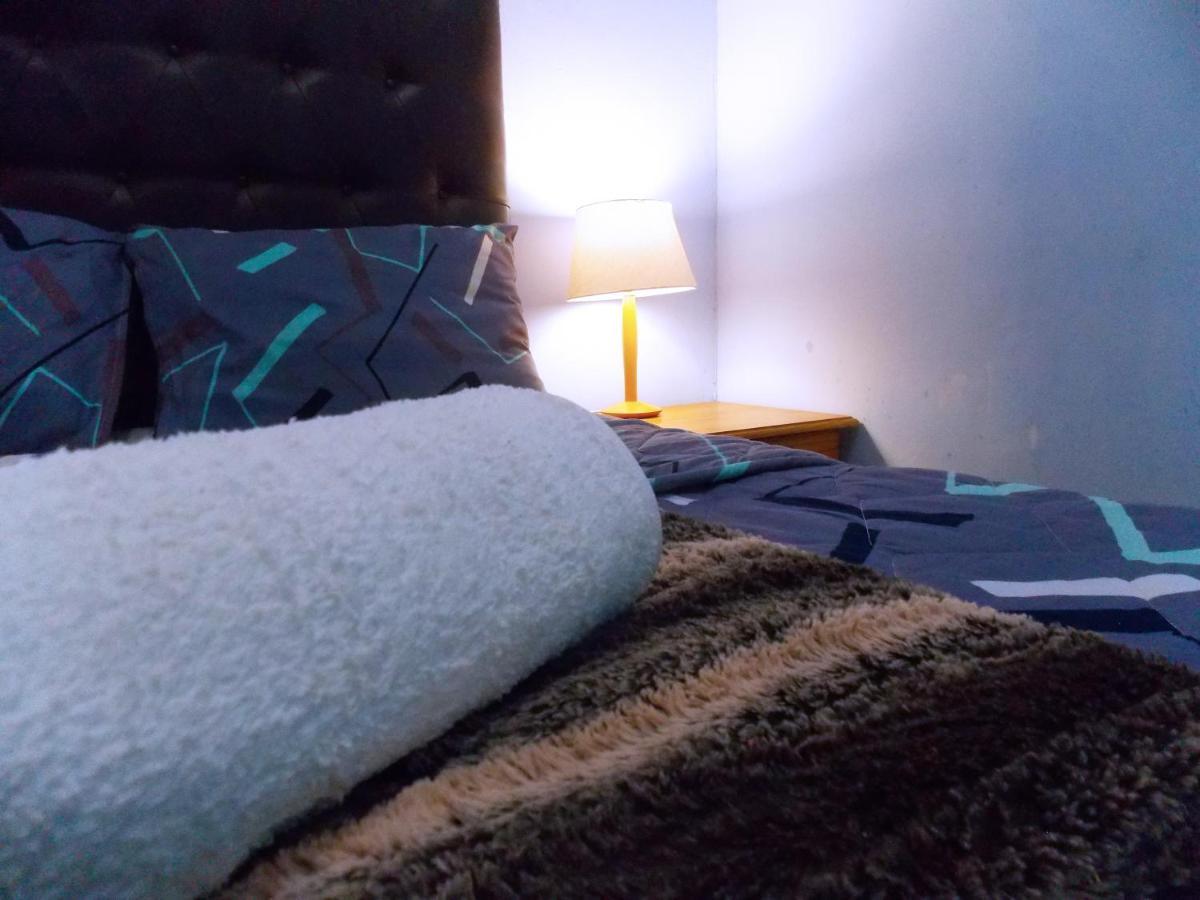 Trap Houz Backpackers Hostel Кейптаун Екстериор снимка